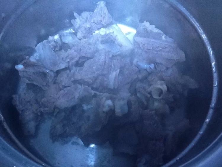 清炖羊排步骤3