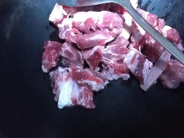 清炖羊排步骤2