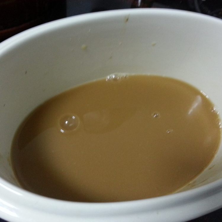 红枣阿胶炖鸡步骤1