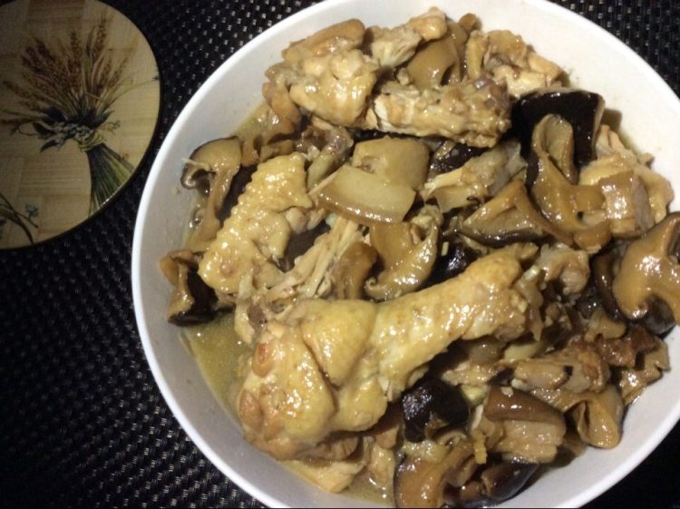 鸡翅鸡骨棒炖蘑菇步骤10