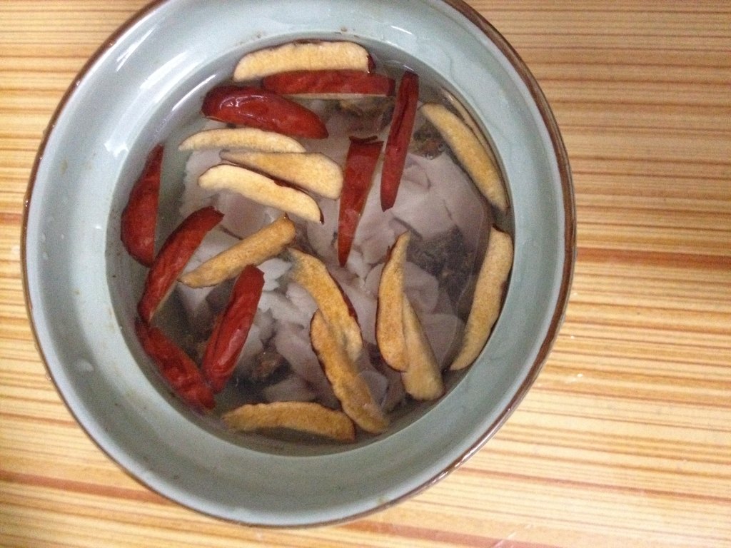 春砂仁炖瘦肉汤步骤4