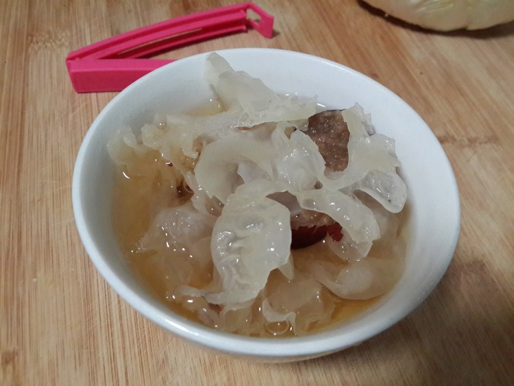冰糖大枣银耳粥步骤8