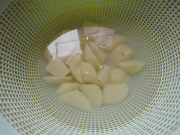 土豆红烧肉步骤9