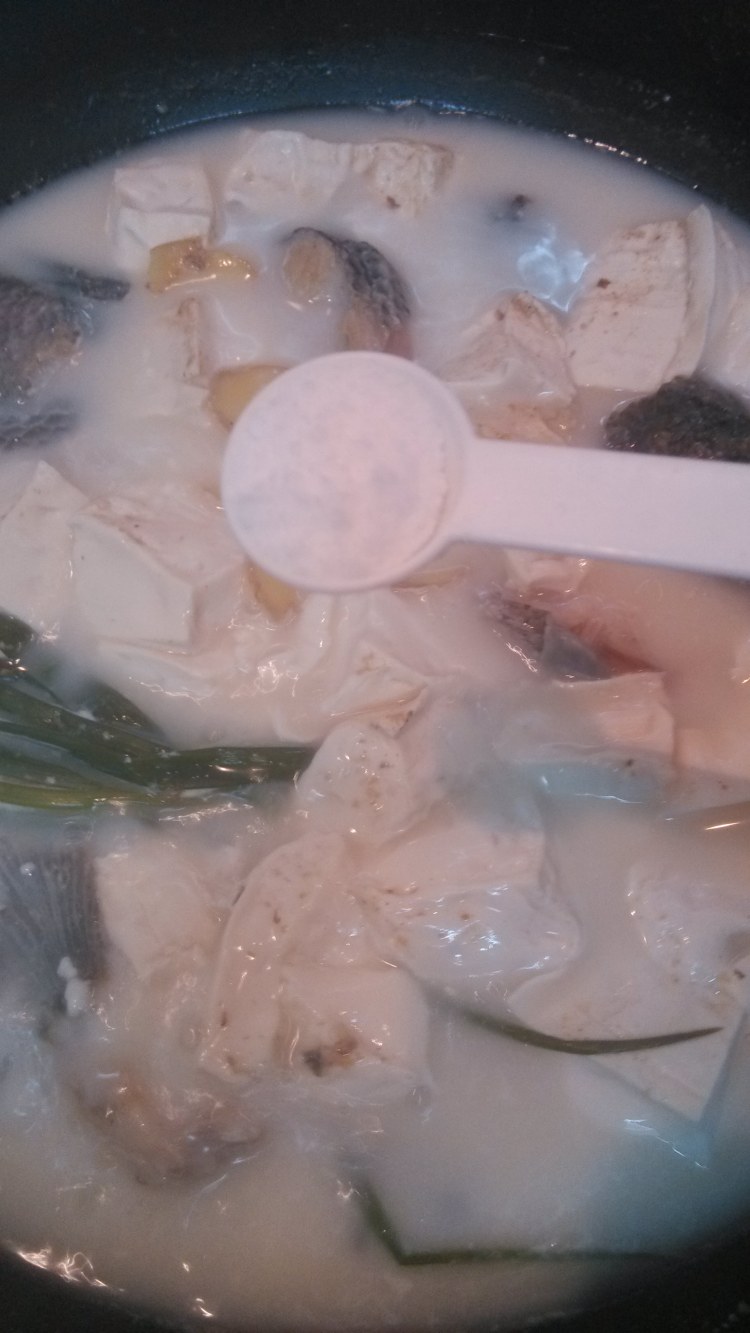 黑鱼豆腐汤步骤10