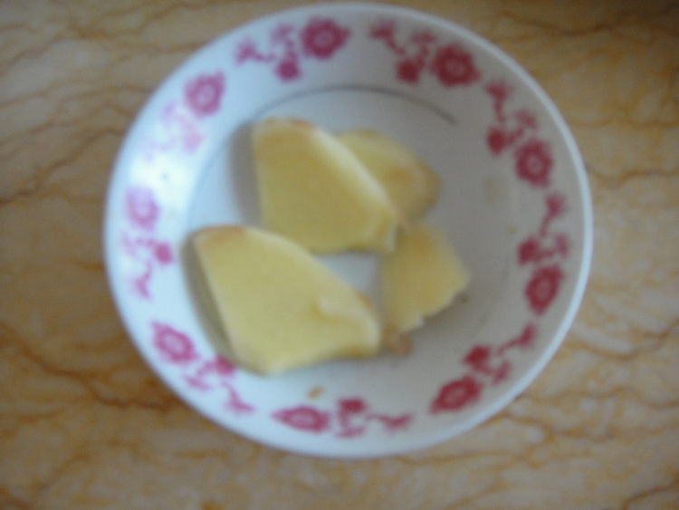 莲子干贝炖瘦肉步骤3