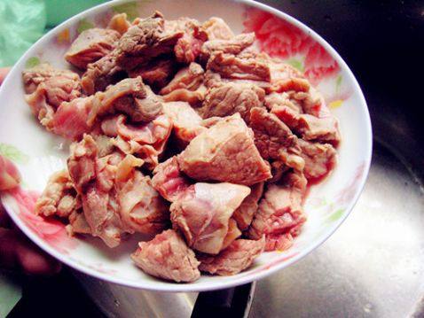 当归炖牛肉步骤3