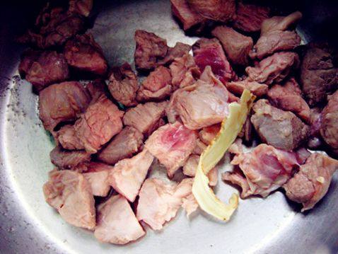 当归炖牛肉步骤7