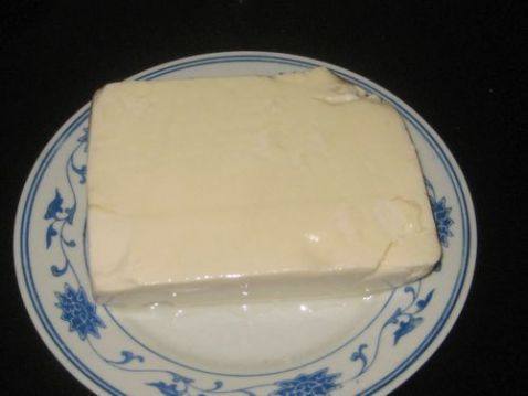 黄花鱼炖豆腐步骤2