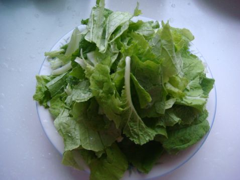 小白菜炖豆腐步骤1