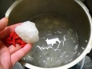 贡柑炖银耳步骤5