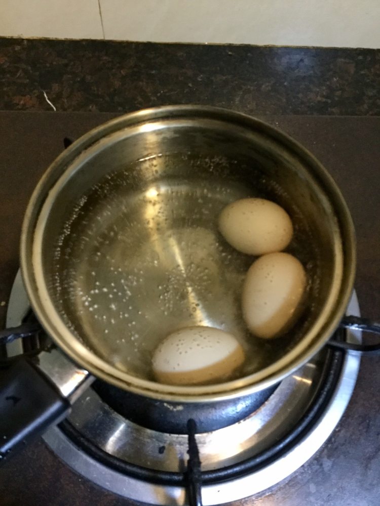 红枣鸡蛋糖水步骤3