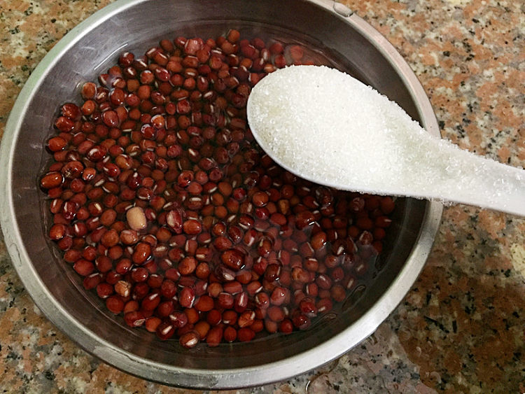 香芋红豆糖水步骤3