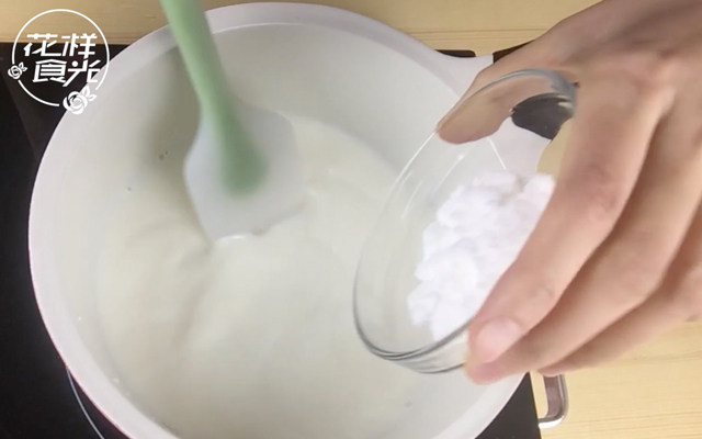 【花样食光】姜撞奶步骤6