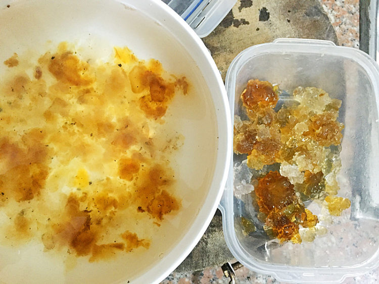银耳桃胶甜汤步骤5