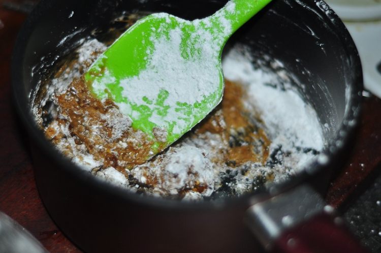 自制珍珠奶茶步骤3
