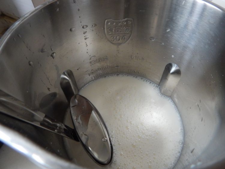 乌龙奶茶步骤6
