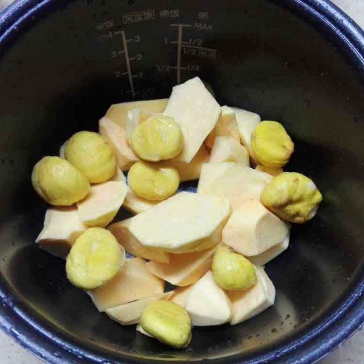 红薯栗子汤步骤3