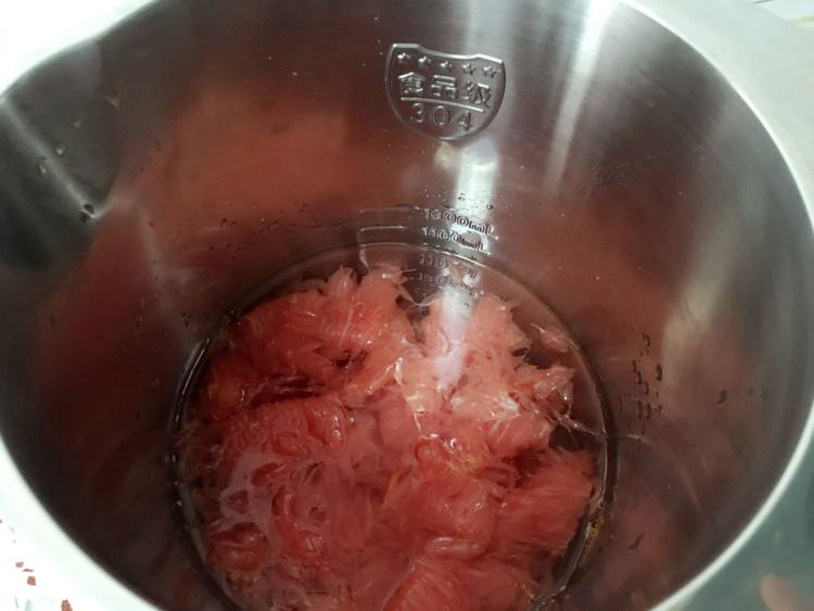 西柚胡萝卜汁步骤2
