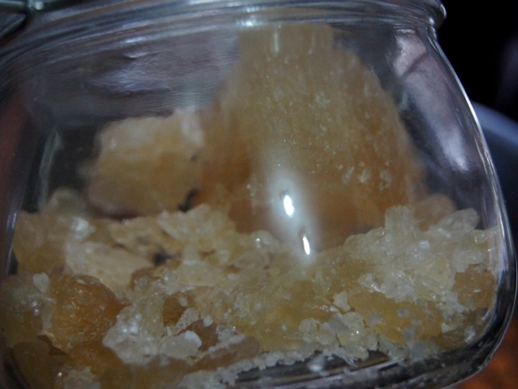 南北杏雪梨红枣糖水步骤5