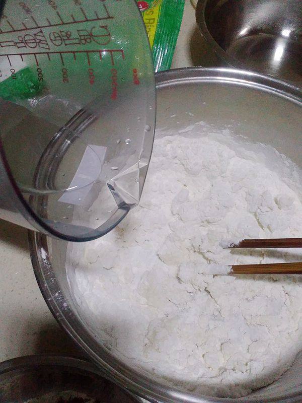 芋泥红糖汤圆步骤3