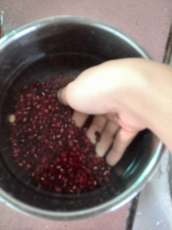 红豆糖水步骤1
