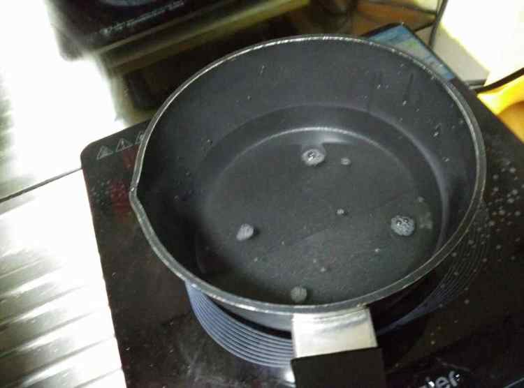 枇杷花苹果梨糖水步骤3