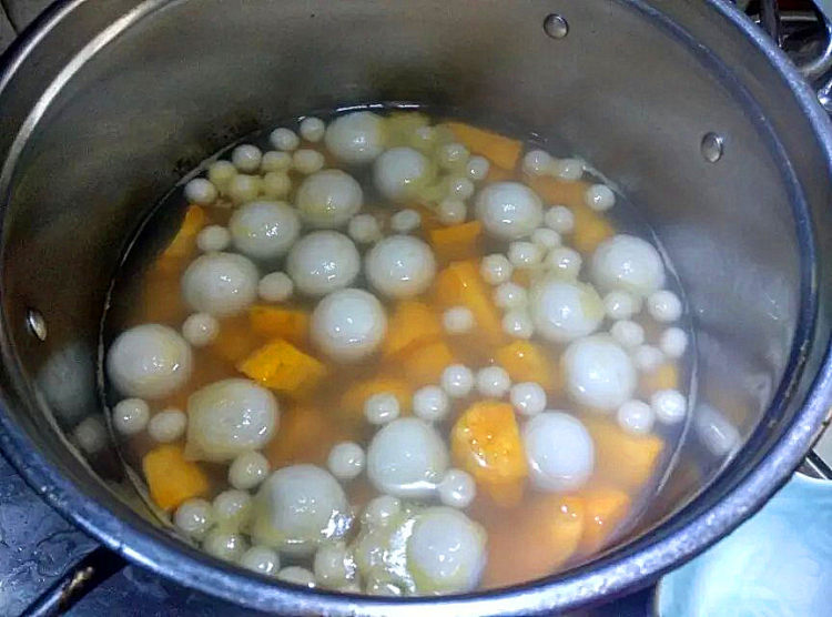 番薯汤圆汤水步骤8