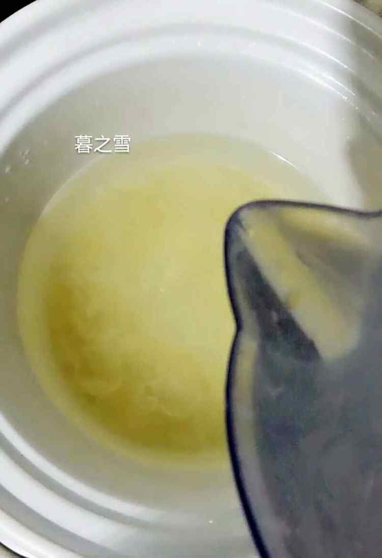 银耳荸荠甜汤步骤4