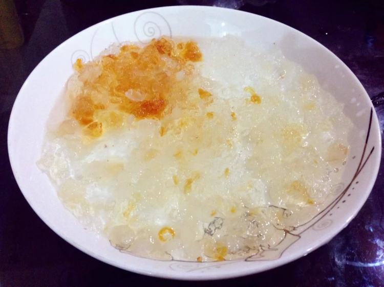 桃胶雪燕银耳羹步骤3