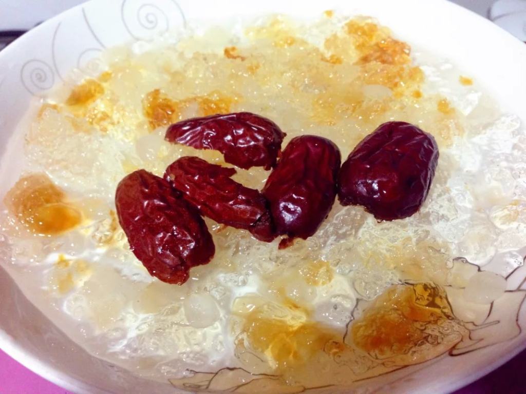 桃胶雪燕银耳羹步骤5