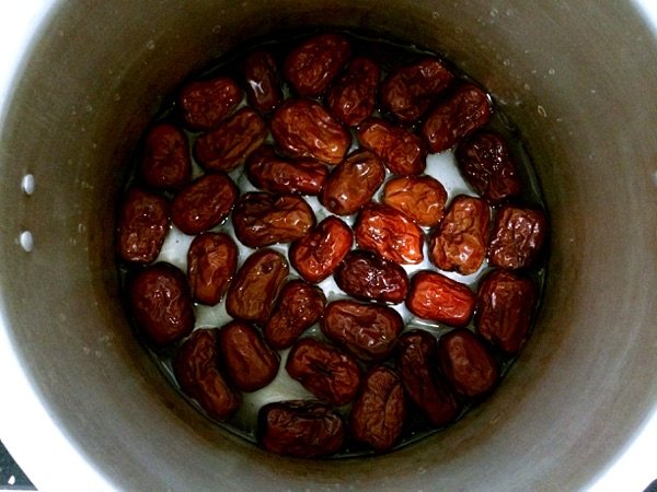 红枣姜茶步骤2