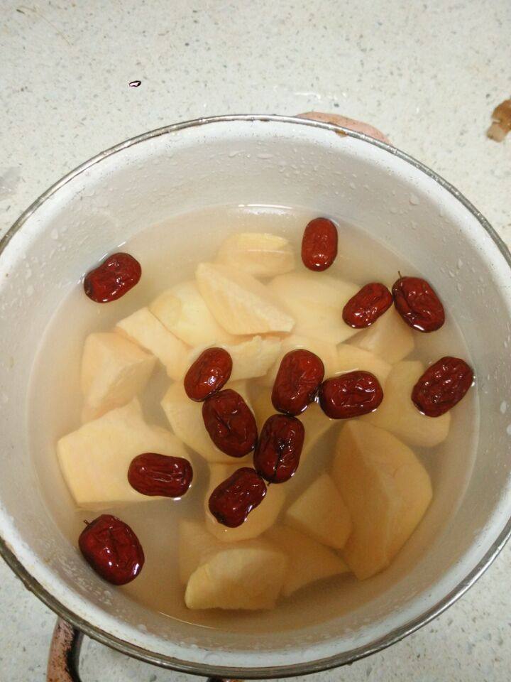 地瓜红枣糖水步骤3