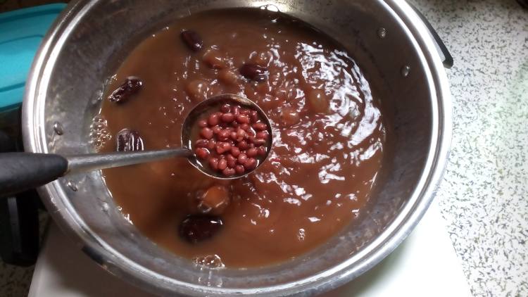 红豆圆子糖水步骤6