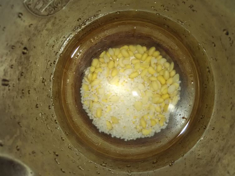 红枣糯米豆浆步骤5