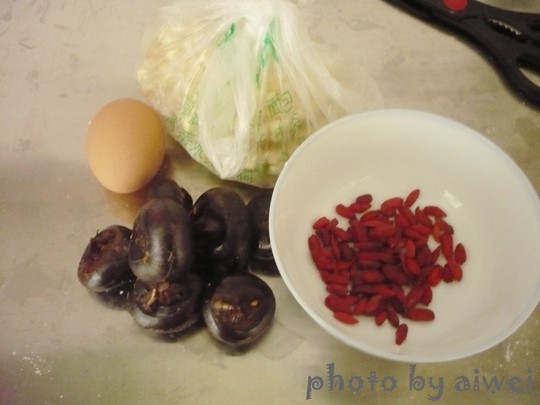 甜玉米马蹄羹步骤1