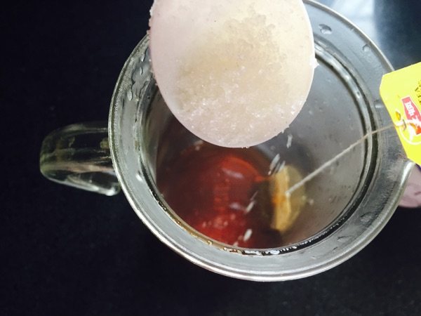 港式奶茶步骤3