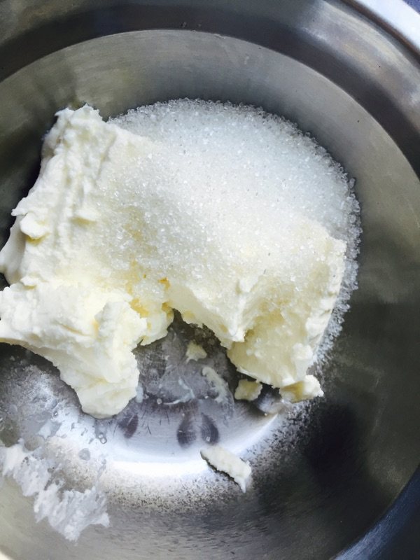 蓝莓奶酪雪糕步骤1