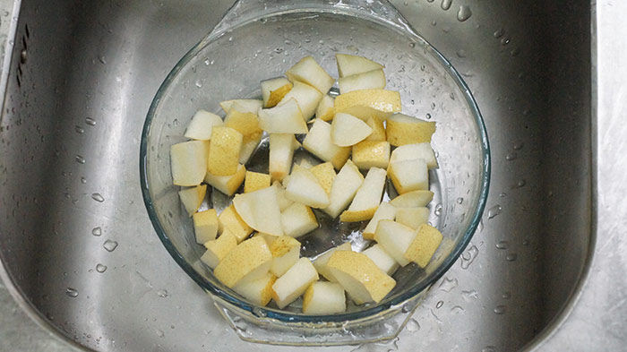 白茅根竹蔗葛根糖水步骤4