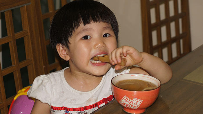 白茅根竹蔗葛根糖水步骤13