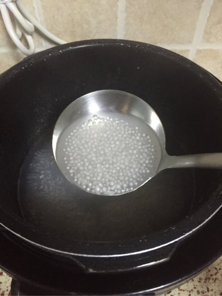 芒果椰汁西米露步骤2
