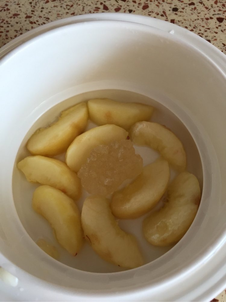 水蜜桃糖水步骤3