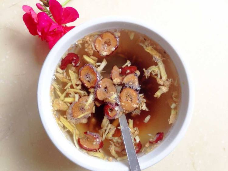 红枣黑糖姜茶步骤5