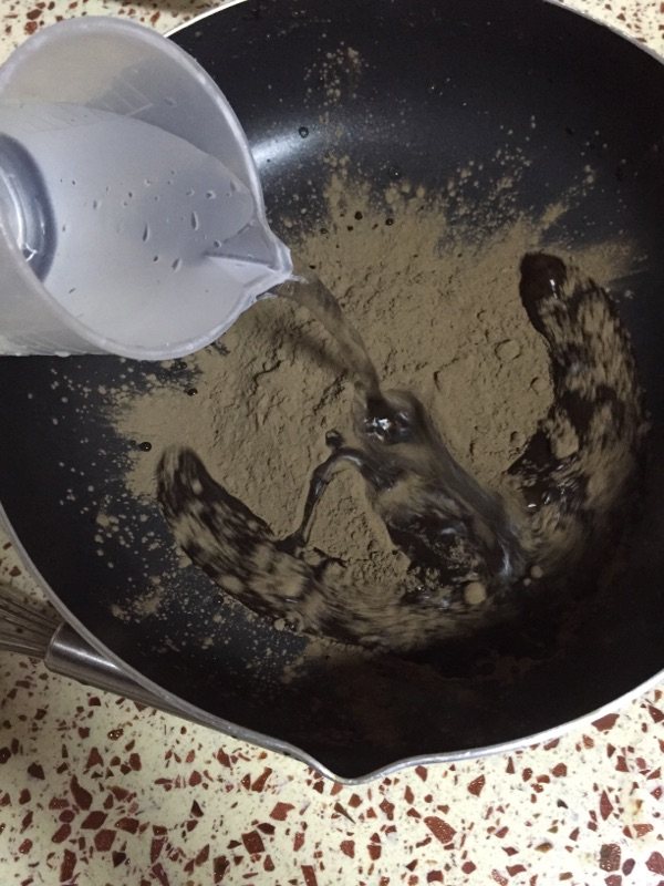 桂花蜂龟苓膏步骤2