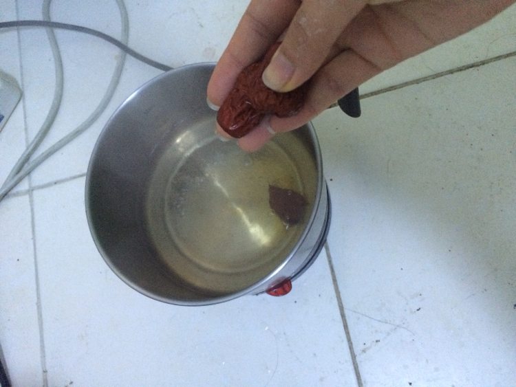 红枣木瓜汤步骤4