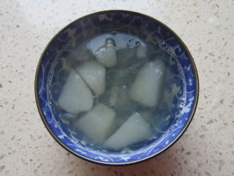 冰糖雪梨炖燕窝步骤8