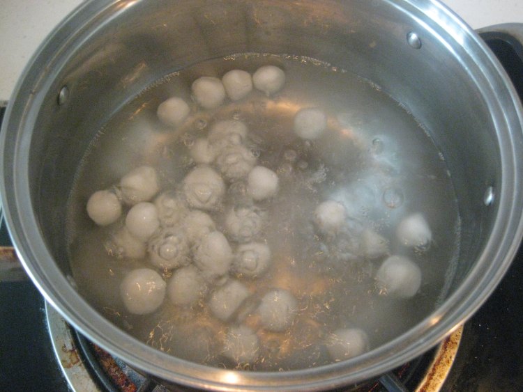 红糖豆沙圆子步骤5