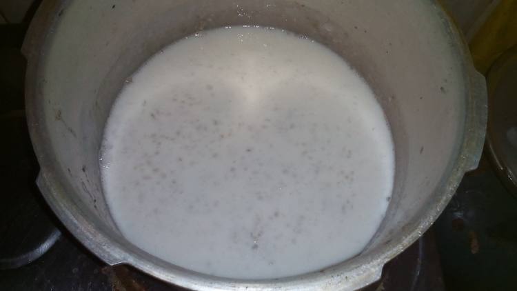 香芋牛奶西米露步骤7