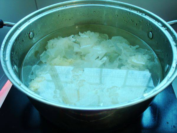百梨银糖水步骤3