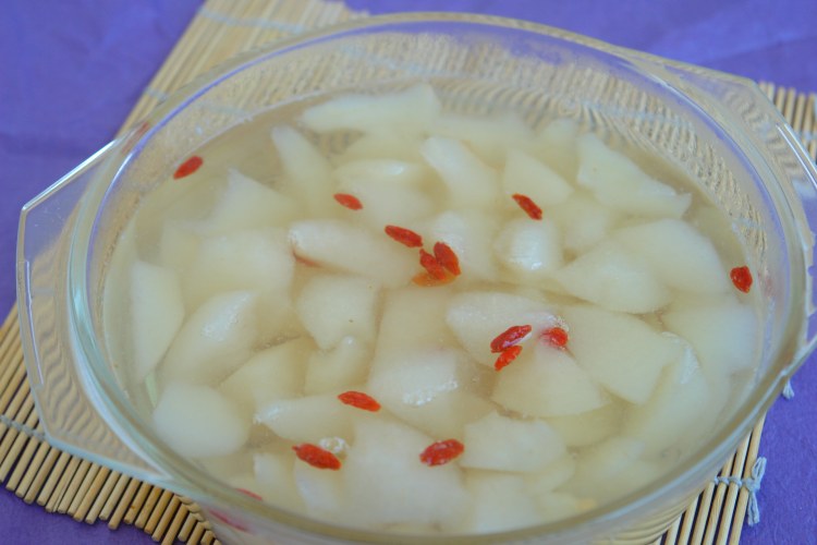 煲梨汤步骤3