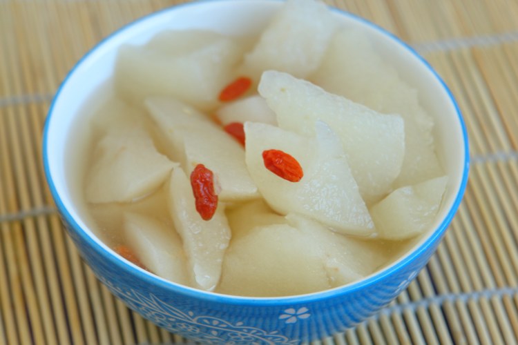 煲梨汤步骤4